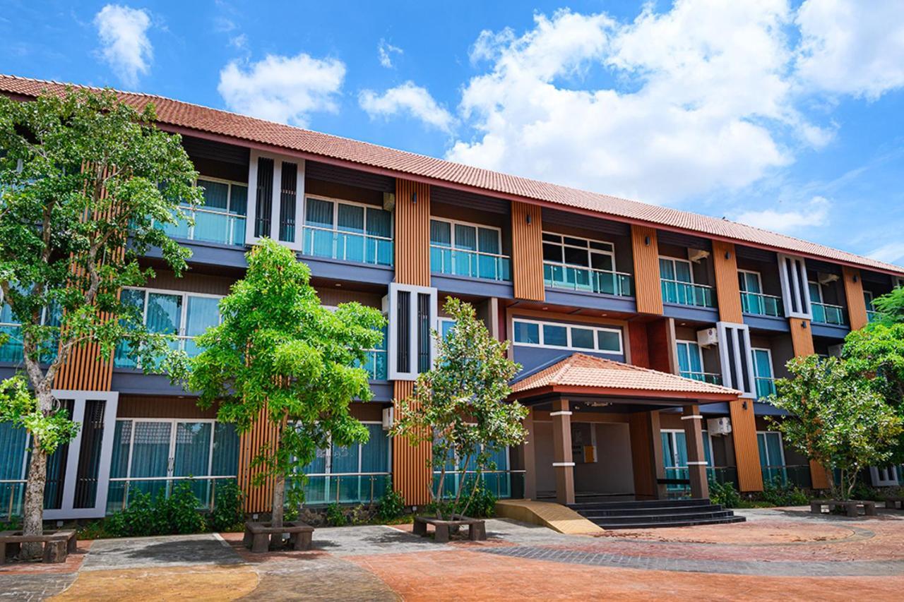 Avarin Resort Pak Chong Exterior foto